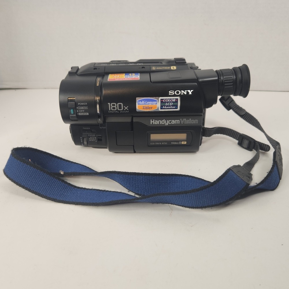 VTG Sony Handycam Hi-8 Analog Camcorder CCD-TRV16 Photography Video Recording